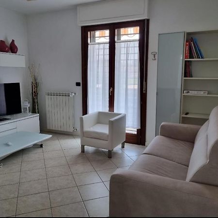 Casa A Vecchiano Nei Pressi Pisa, Lucca E Versilia ภายนอก รูปภาพ