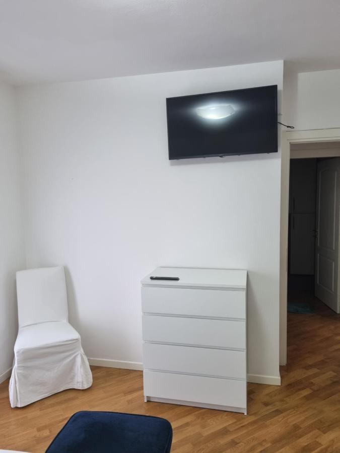 Casa A Vecchiano Nei Pressi Pisa, Lucca E Versilia ภายนอก รูปภาพ