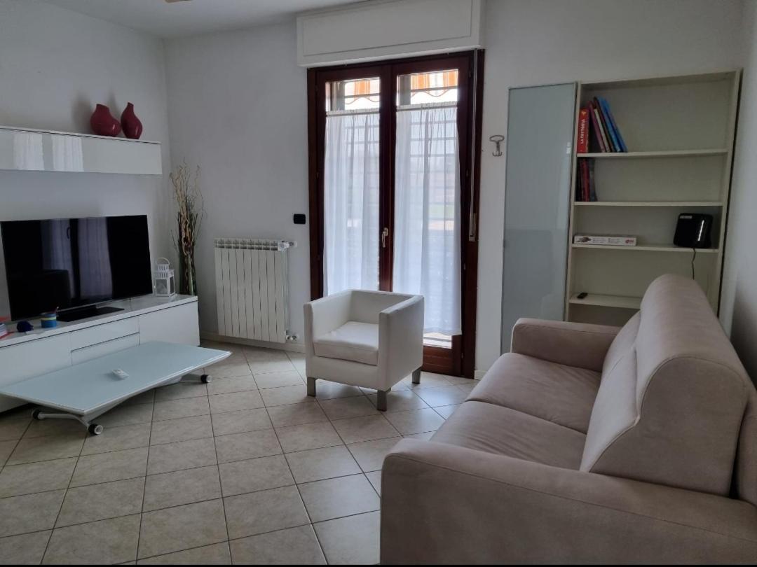 Casa A Vecchiano Nei Pressi Pisa, Lucca E Versilia ภายนอก รูปภาพ